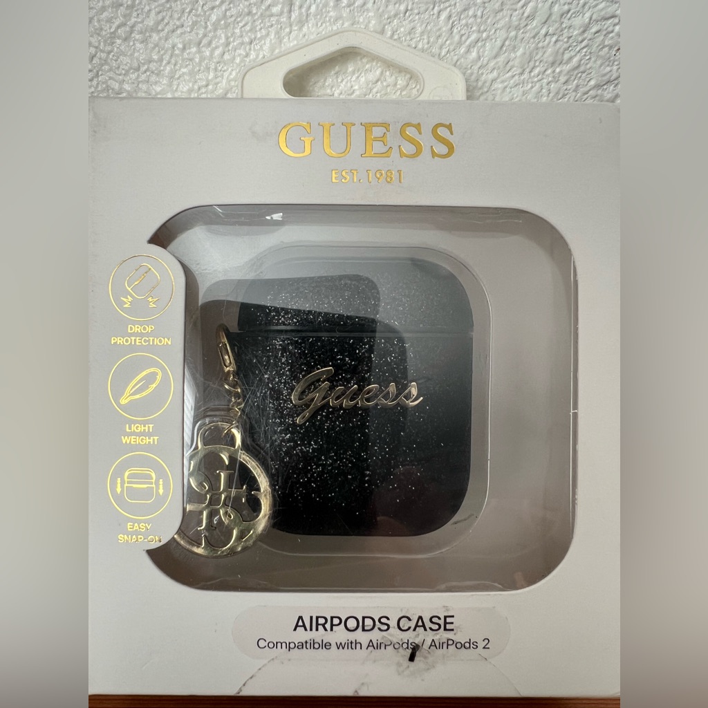Guess Black Airpods Case  Black Glittery  Airpods  Airpods 2